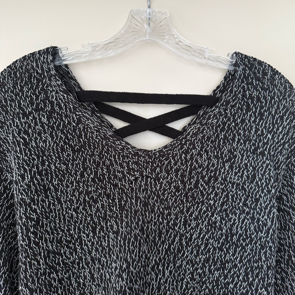 Lace-back Sweater NWOT - Picture 2 of 7